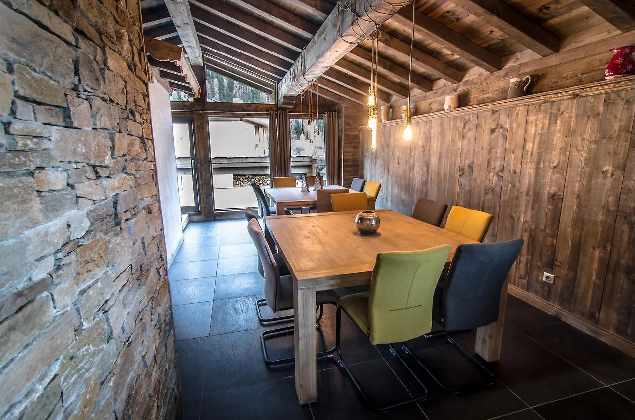 Bed & Breakfast Chalet L'Etagne Courchevel