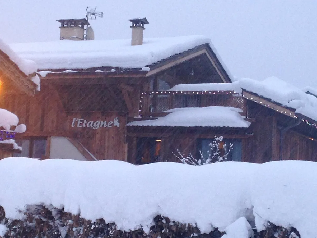 Chalet L'Etagne Courchevel 4*,
