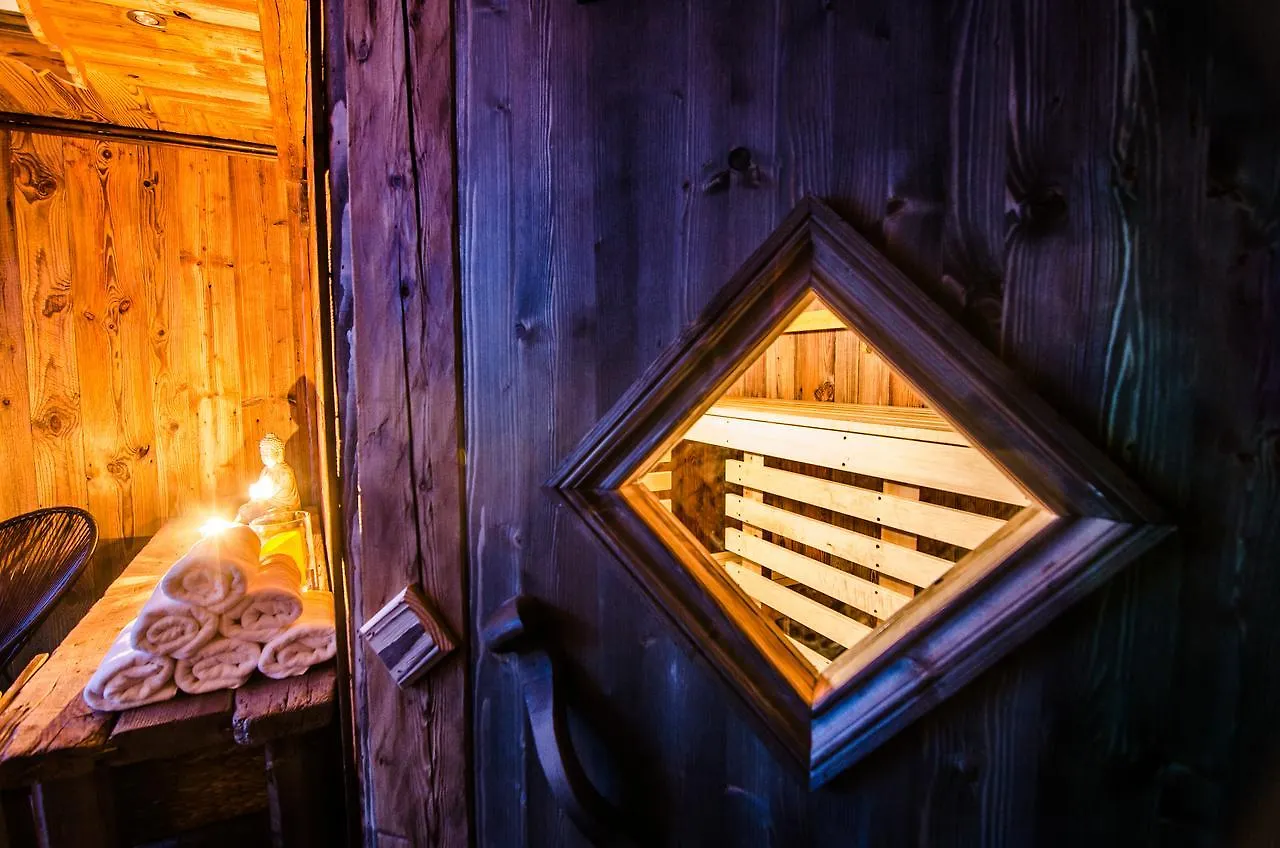 **** Bed & Breakfast Chalet L'Etagne Courchevel France